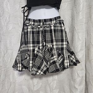Main Strip Black and White Plaid Skater Skirt With Built In Shorts